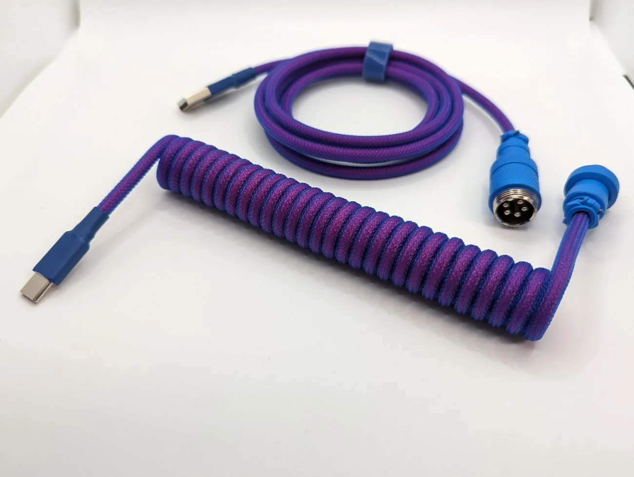 Ausmodshop Coiled Keyboard Cable - Neon