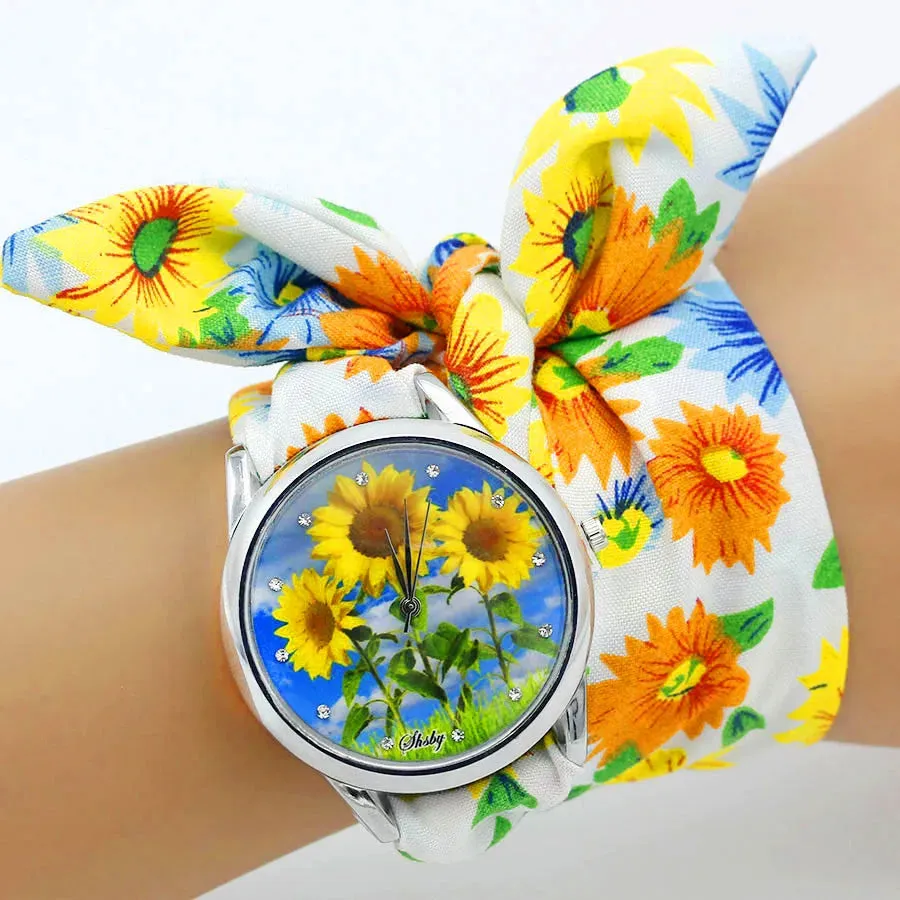 Ladies Flower Cloth Wristwatch - High-Quality Fashion Bracelet Watch for Women