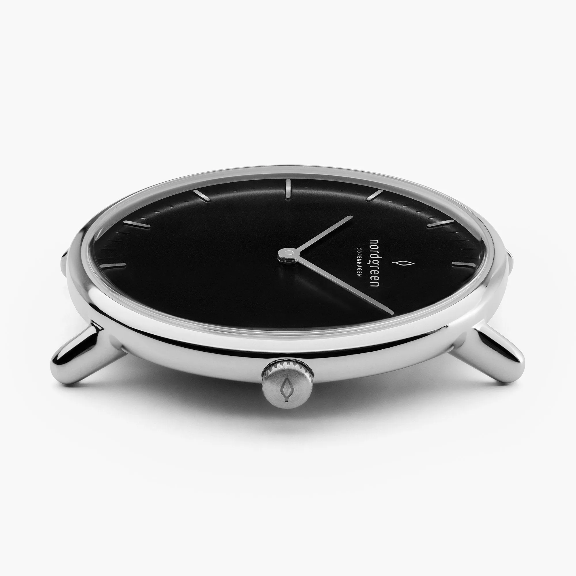 Native | Black Dial - Black Leather - Refurbished