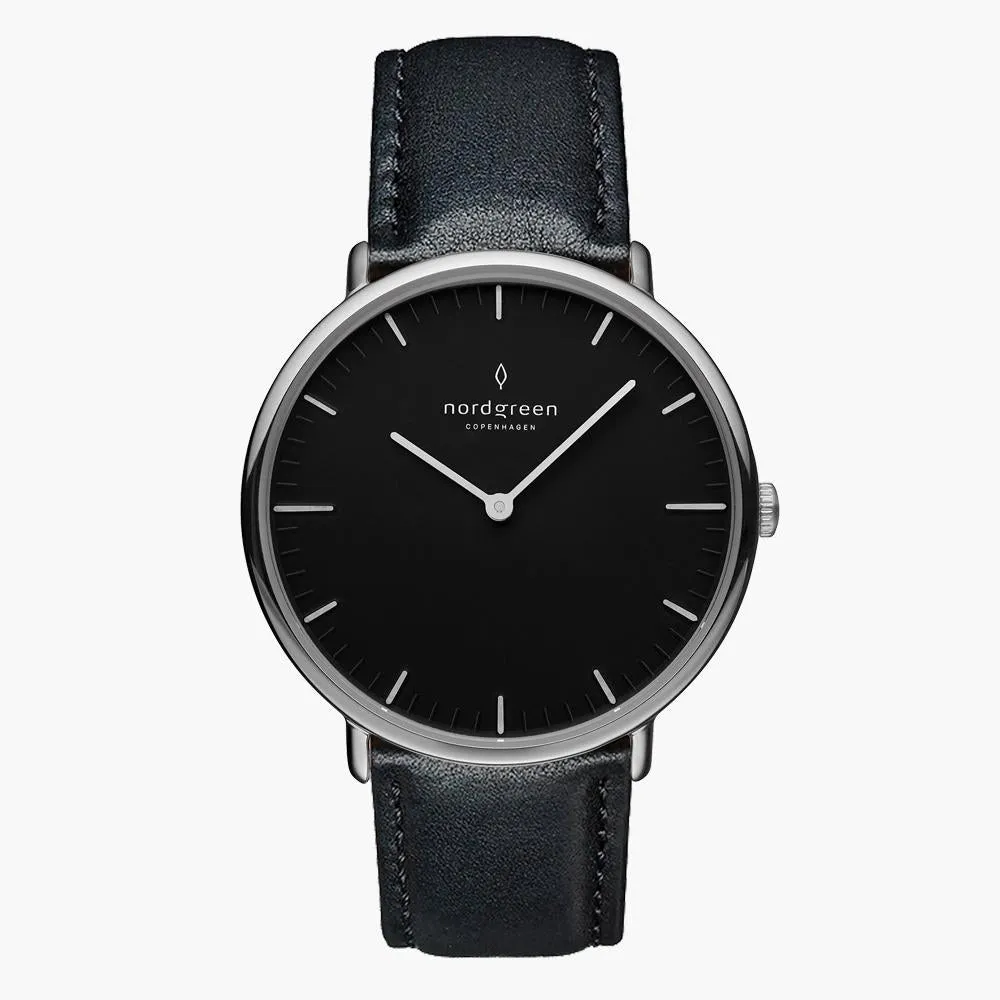 Native | Black Dial - Black Leather - Refurbished